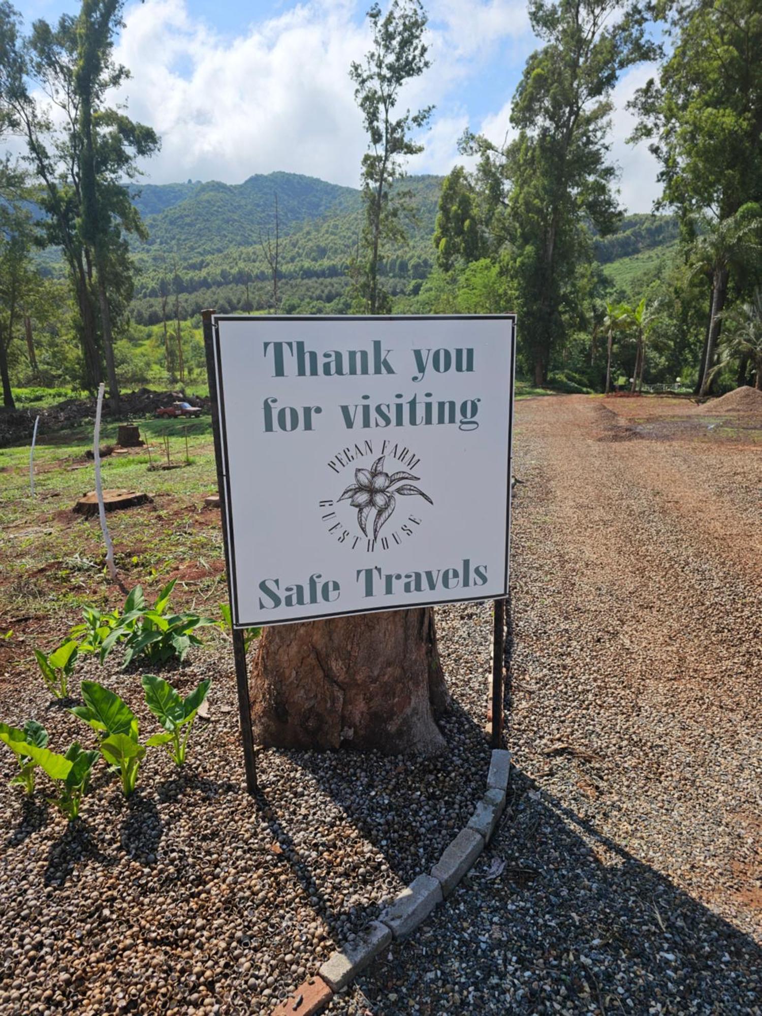 Pecan Farm Guesthouse Louis Trichardt Exterior foto